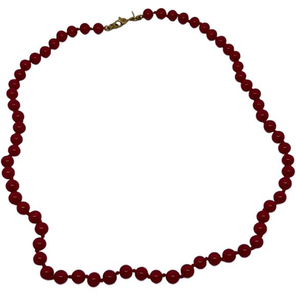 Vintage 1990s Monet Red Pearl Necklace - Classic Single Strand Beaded Choker - Picture 2 of 7